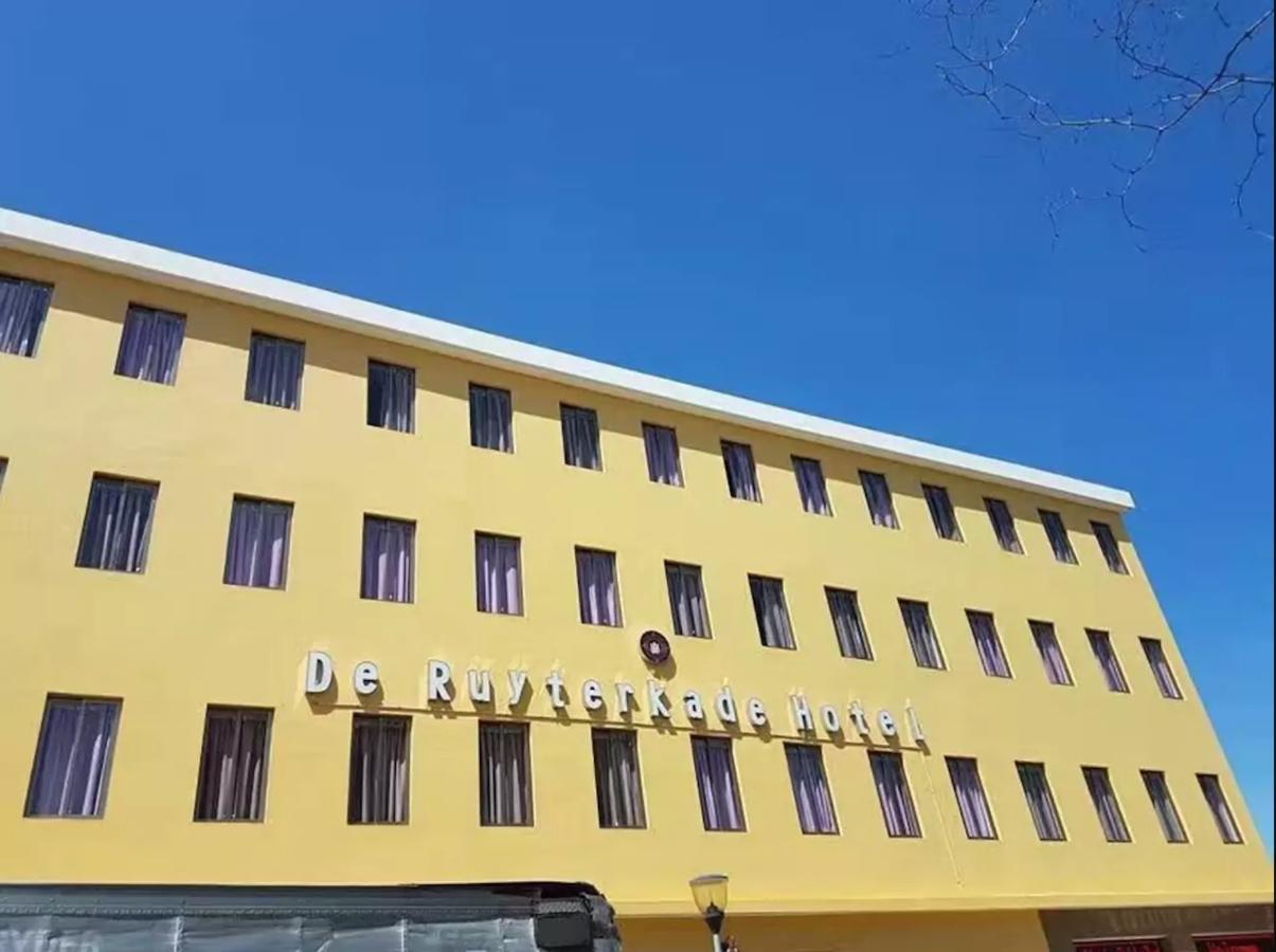 Hotel De Ruyterkade วิลเลมสตัด ภายนอก รูปภาพ